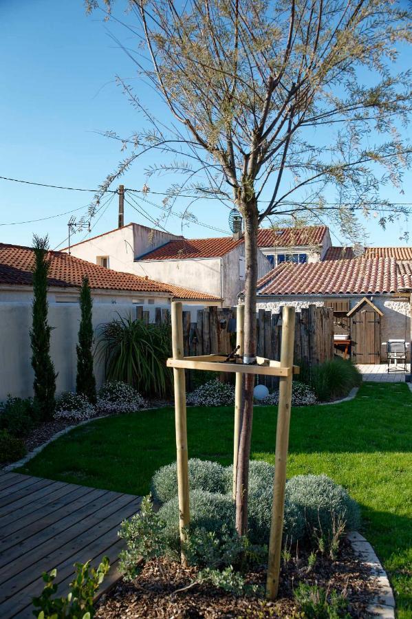 La Maison De Gaston Le Port-des-Barques Εξωτερικό φωτογραφία